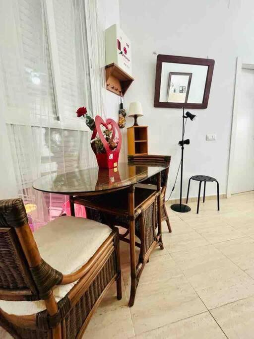 Apartamento Privado En Alameda De Hercules 세비야 외부 사진
